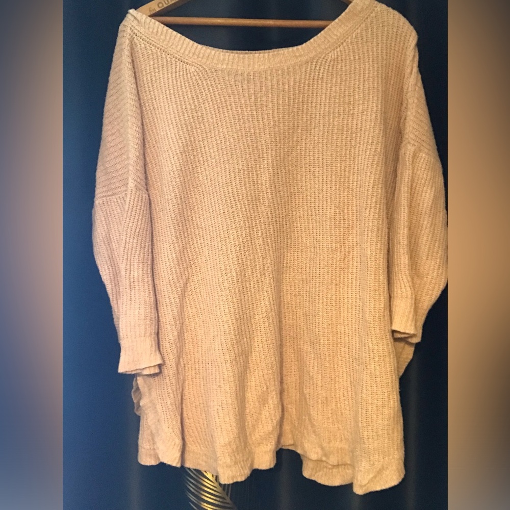 Express Sweater 
Circle Hem Relaxed Fit Tunic - Picture 7 of 11